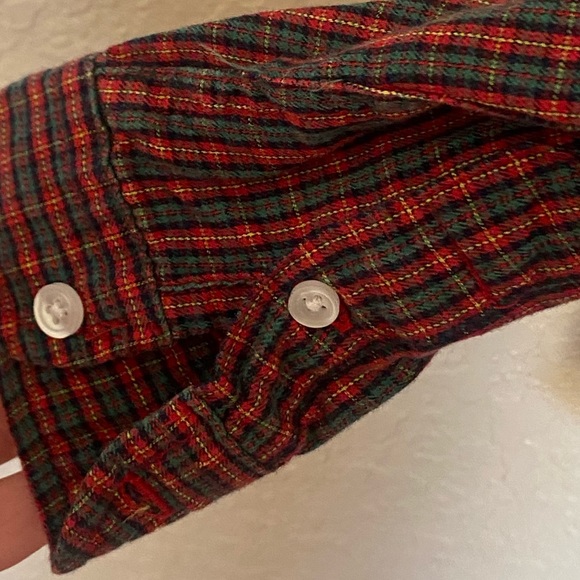 Cute plaid button-up - Picture 8 of 10